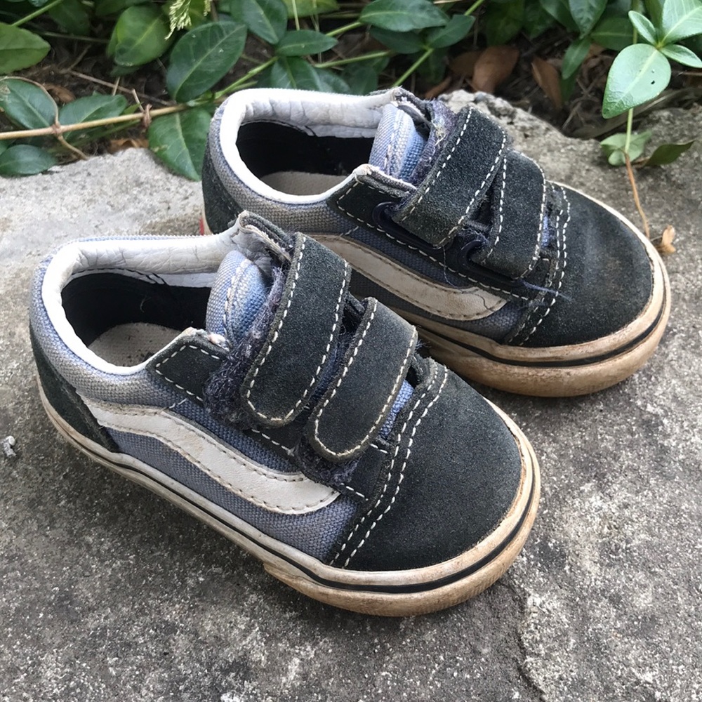 Toddler vans old school style with Velcro closure